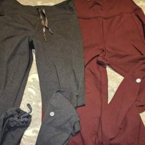 Lululemon - Picture 1 of 2